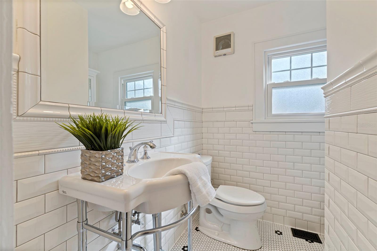 SNELL & HAMLETTS NORTH SHORE ADD REV REP - Residential