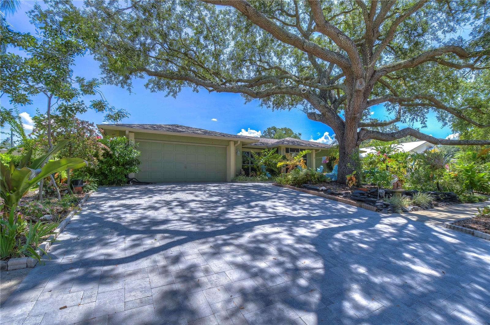 LAKEVIEW VILLAGE SEC B UNI - Residential