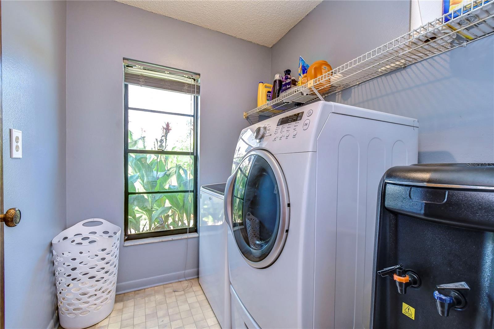 LAKEVIEW VILLAGE SEC B UNI - Residential