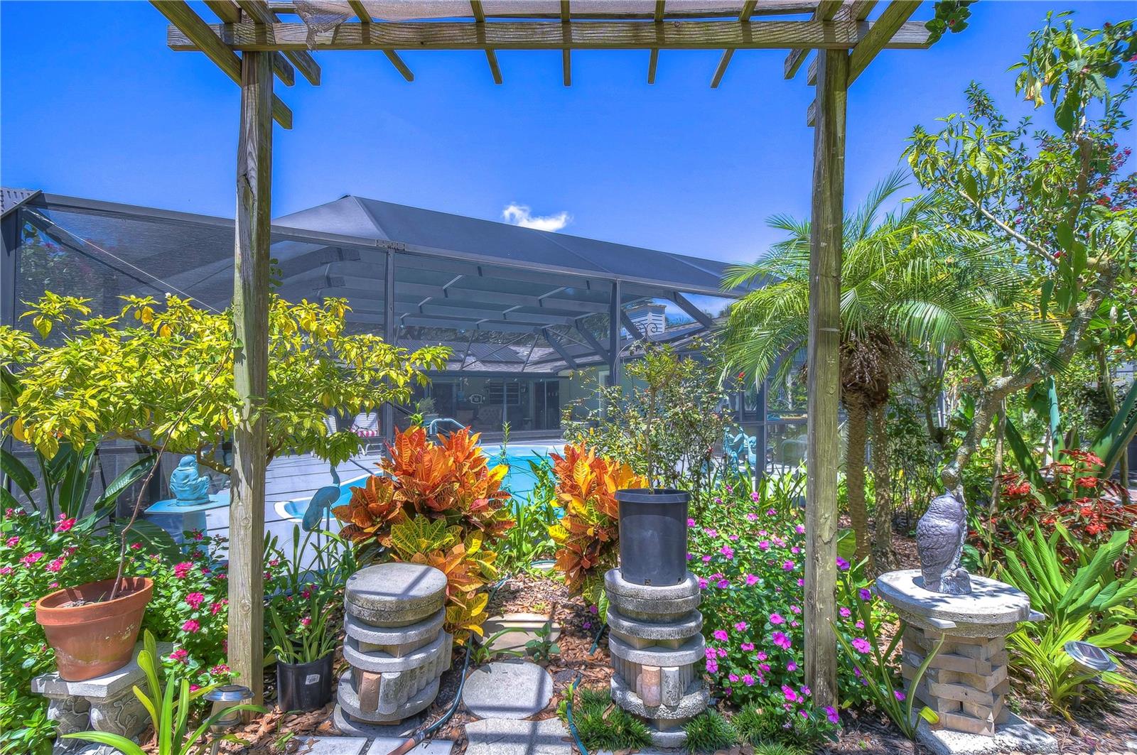 LAKEVIEW VILLAGE SEC B UNI - Residential