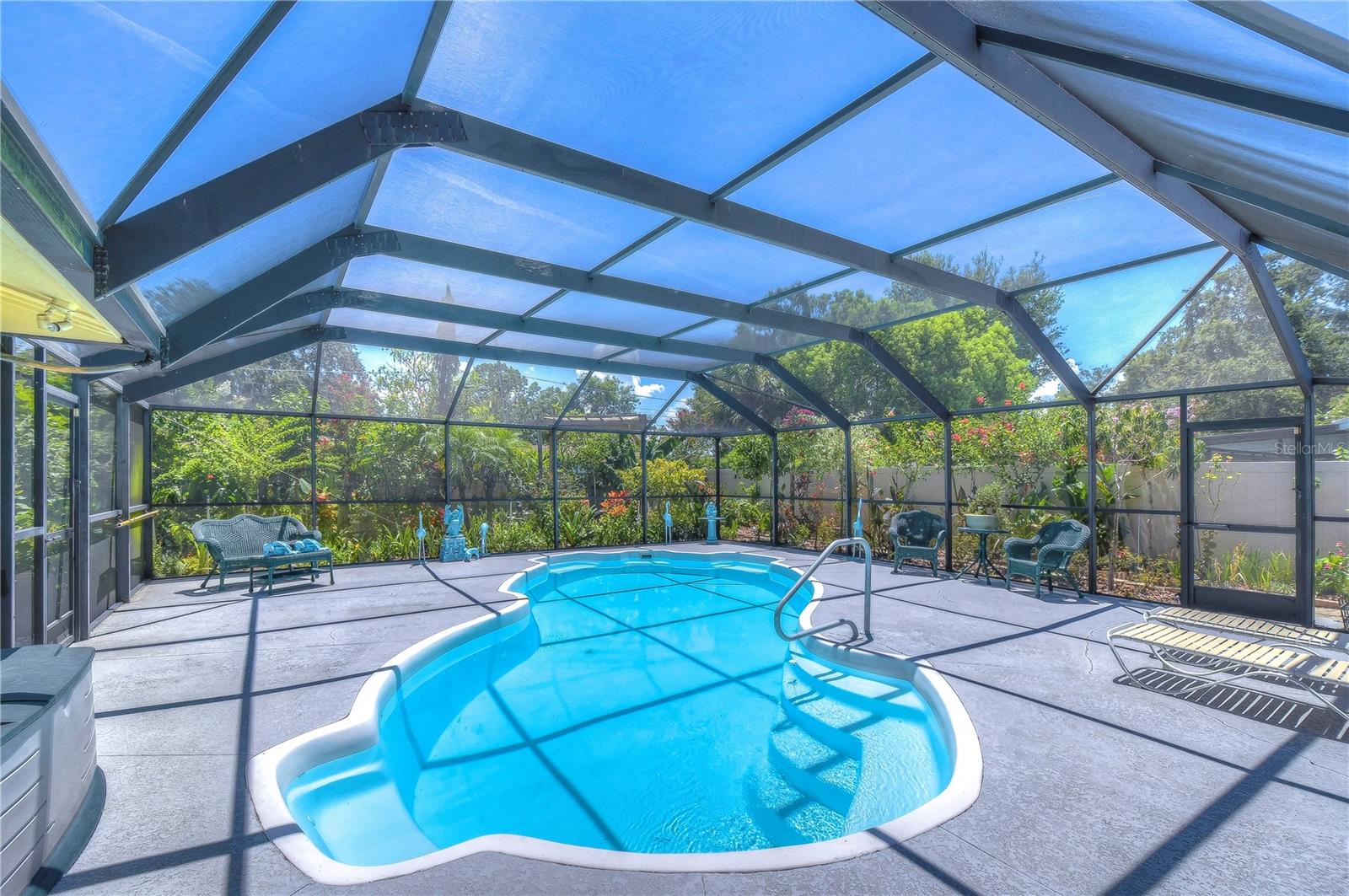 LAKEVIEW VILLAGE SEC B UNI - Residential