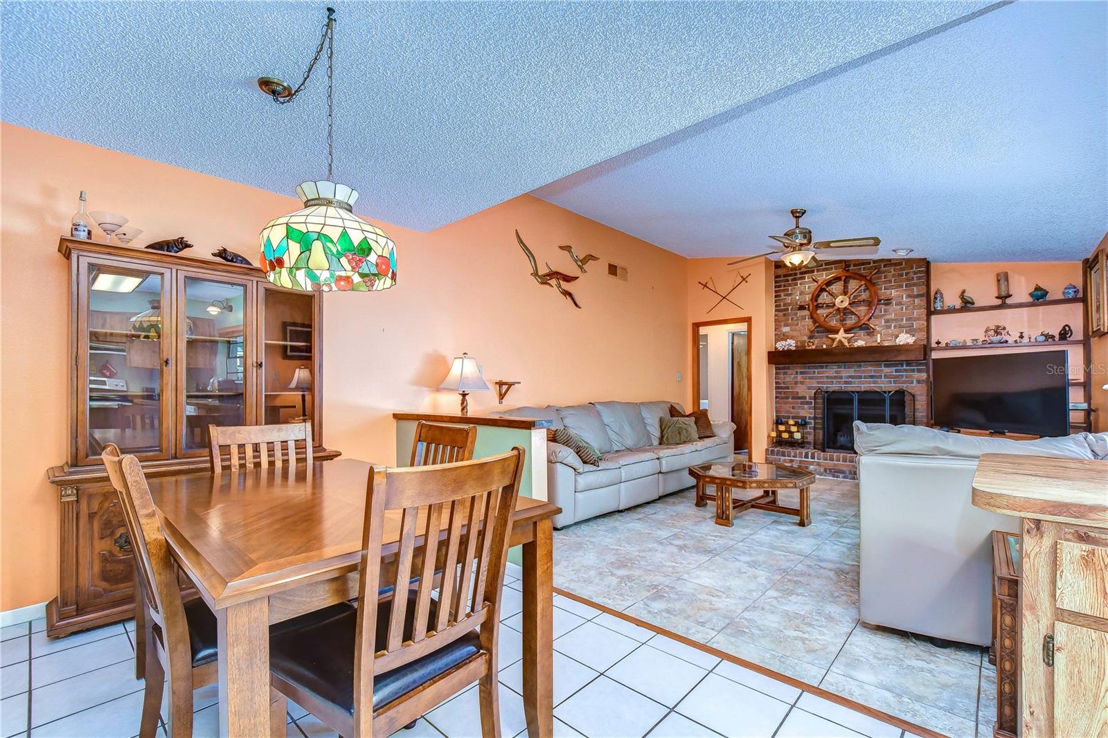 LAKEVIEW VILLAGE SEC B UNI - Residential