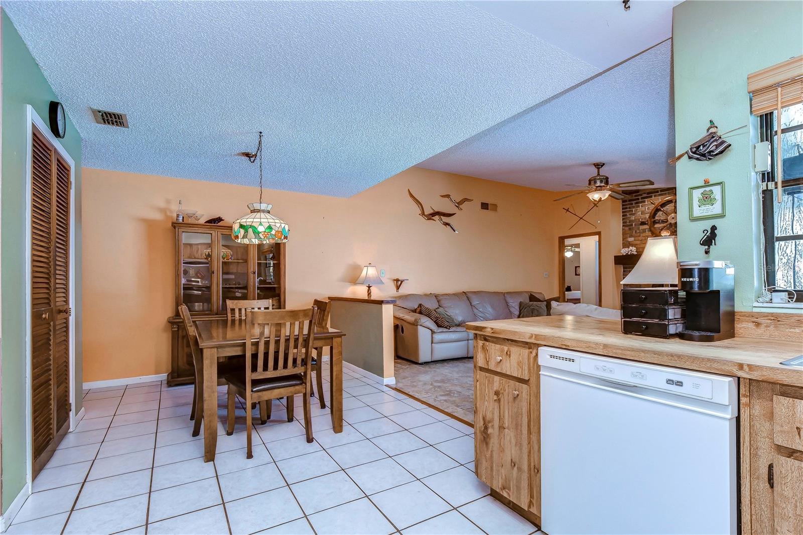 LAKEVIEW VILLAGE SEC B UNI - Residential