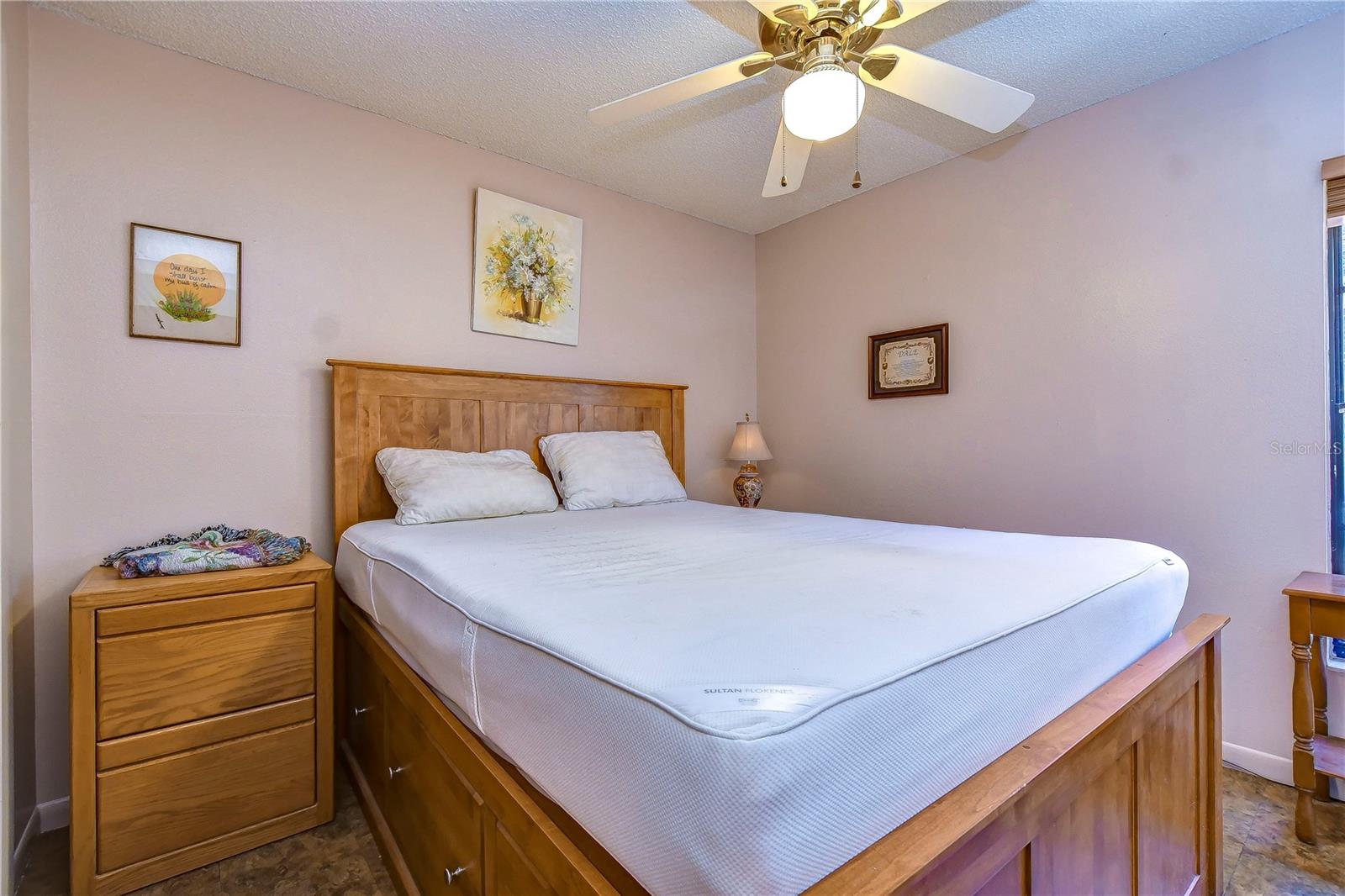 LAKEVIEW VILLAGE SEC B UNI - Residential