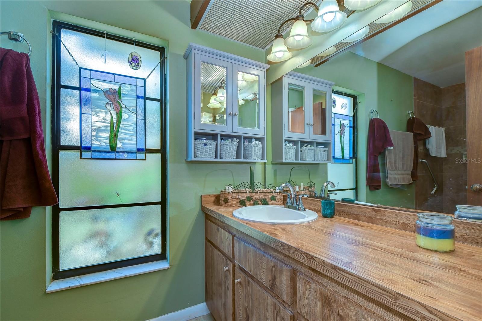 LAKEVIEW VILLAGE SEC B UNI - Residential