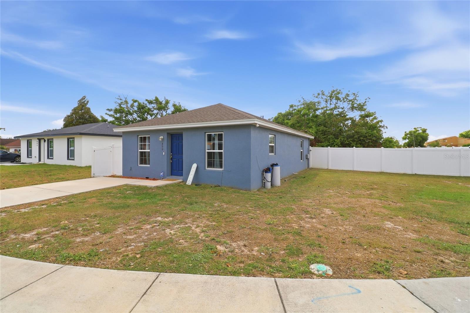 SWAN LAKE ESTATES - Residential