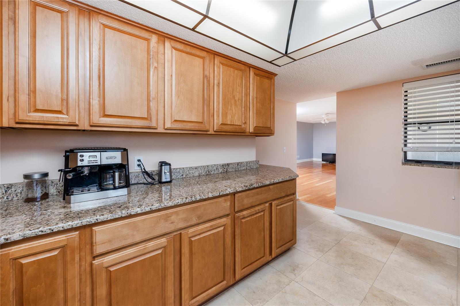 736 ISLAND WAY CONDO - Residential