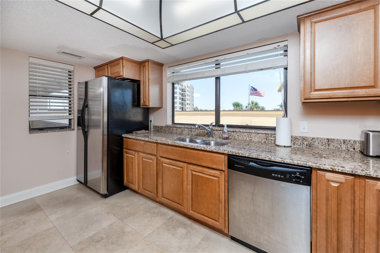 736 ISLAND WAY CONDO - Residential