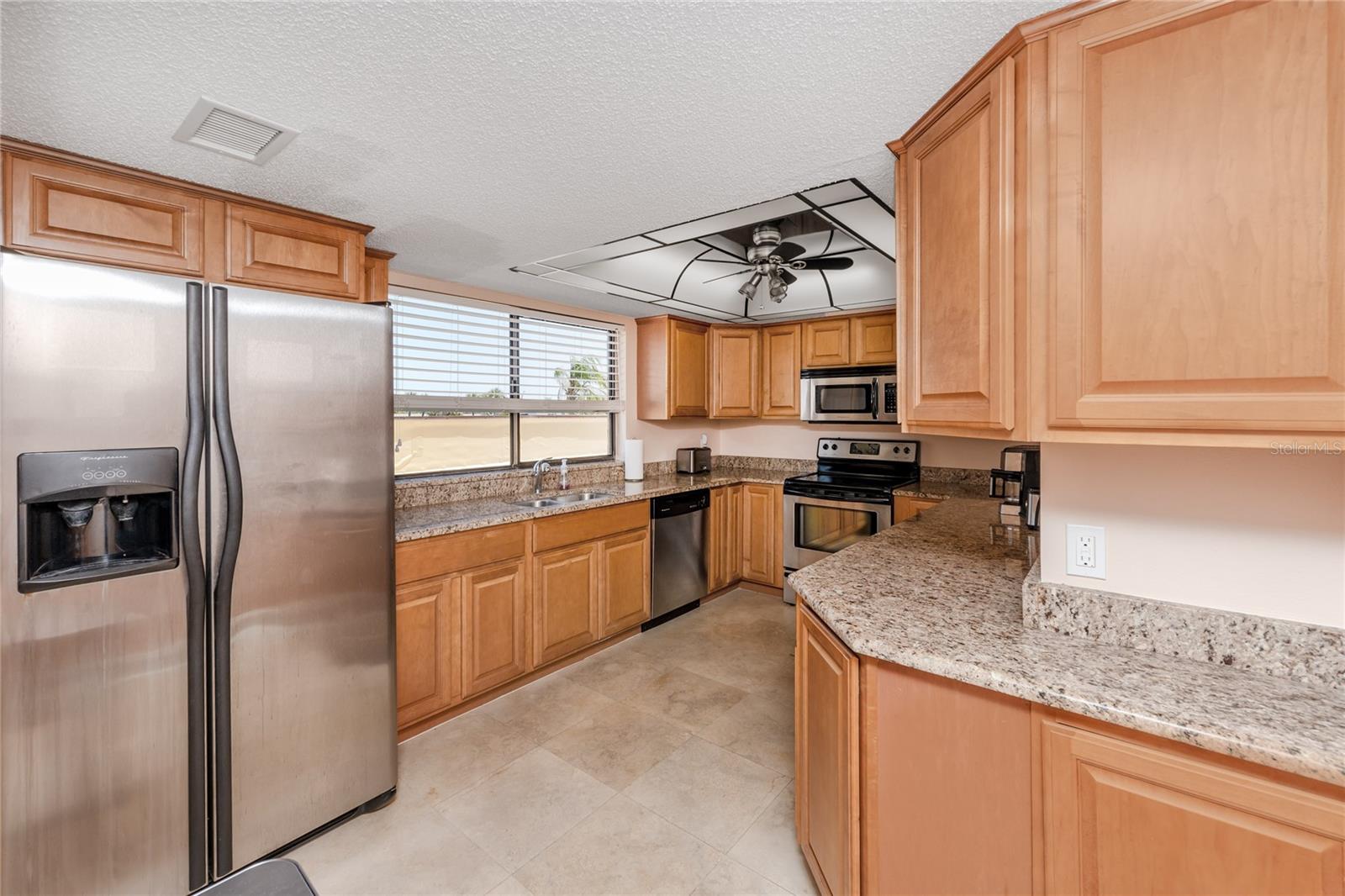 736 ISLAND WAY CONDO - Residential