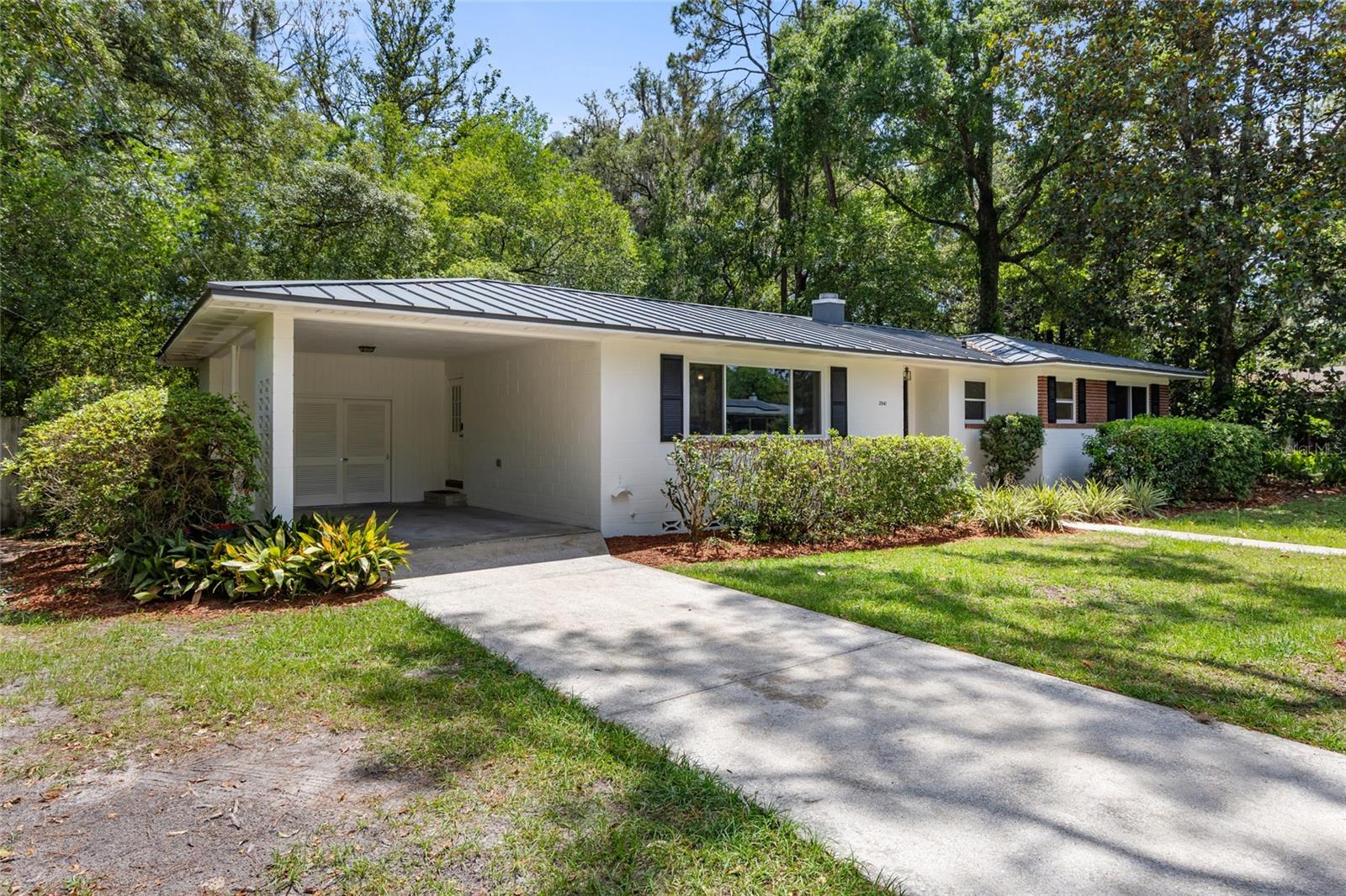 3941 SW 4TH PLACE
