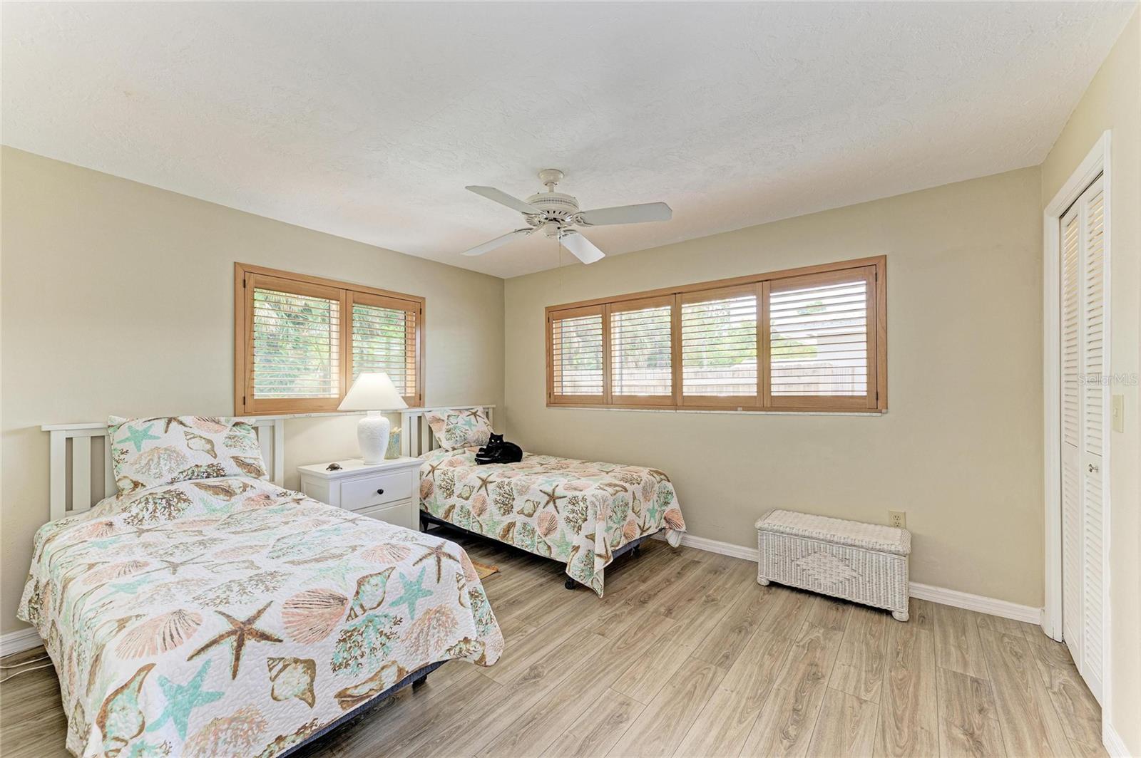 GULF GATE - Residential