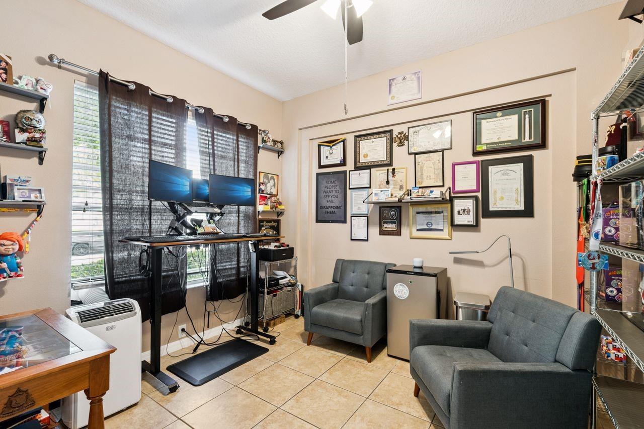 8484 DOVER VIEW LANE