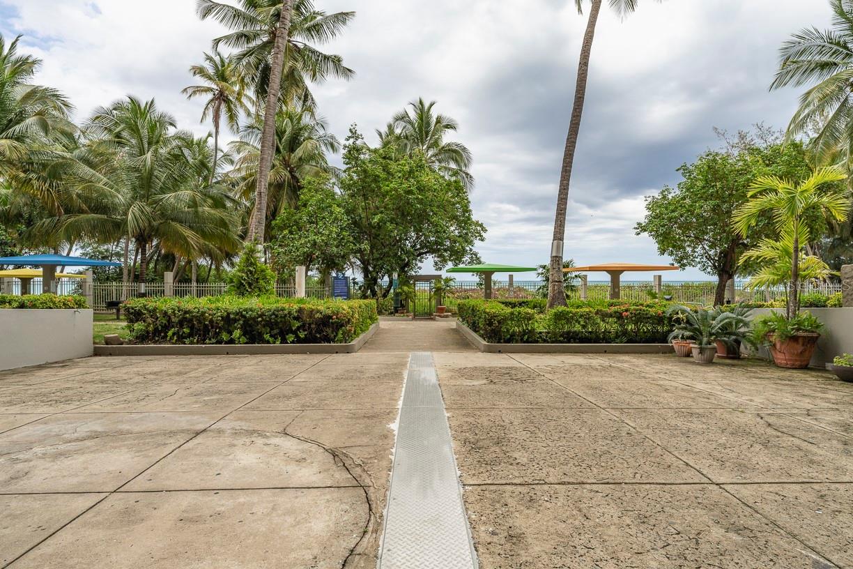 VILLAS DEL MAR OESTE - Residential