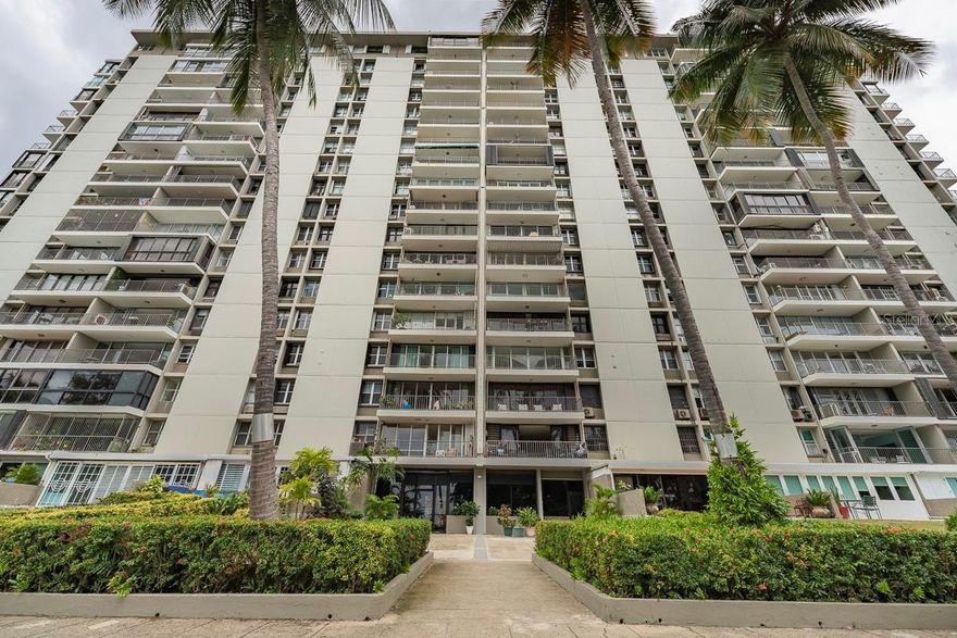 2 level Penthouse condominium in Isla Verde with a combined size of 2297 square feet and panoramic views towards the Lagoon, the ocean and the beaches of Isla Verde Coordinates: 18.444576975600555, -66.0288292981314 Bedrooms: 3 Bathrooms: 3 HOA: $574.46 Per Month 2 Underground parking spaces Amenities: Gym, Lobby, Pool, 24/7 surveillance and security, Electric Generator, Cistern, Excellent location.