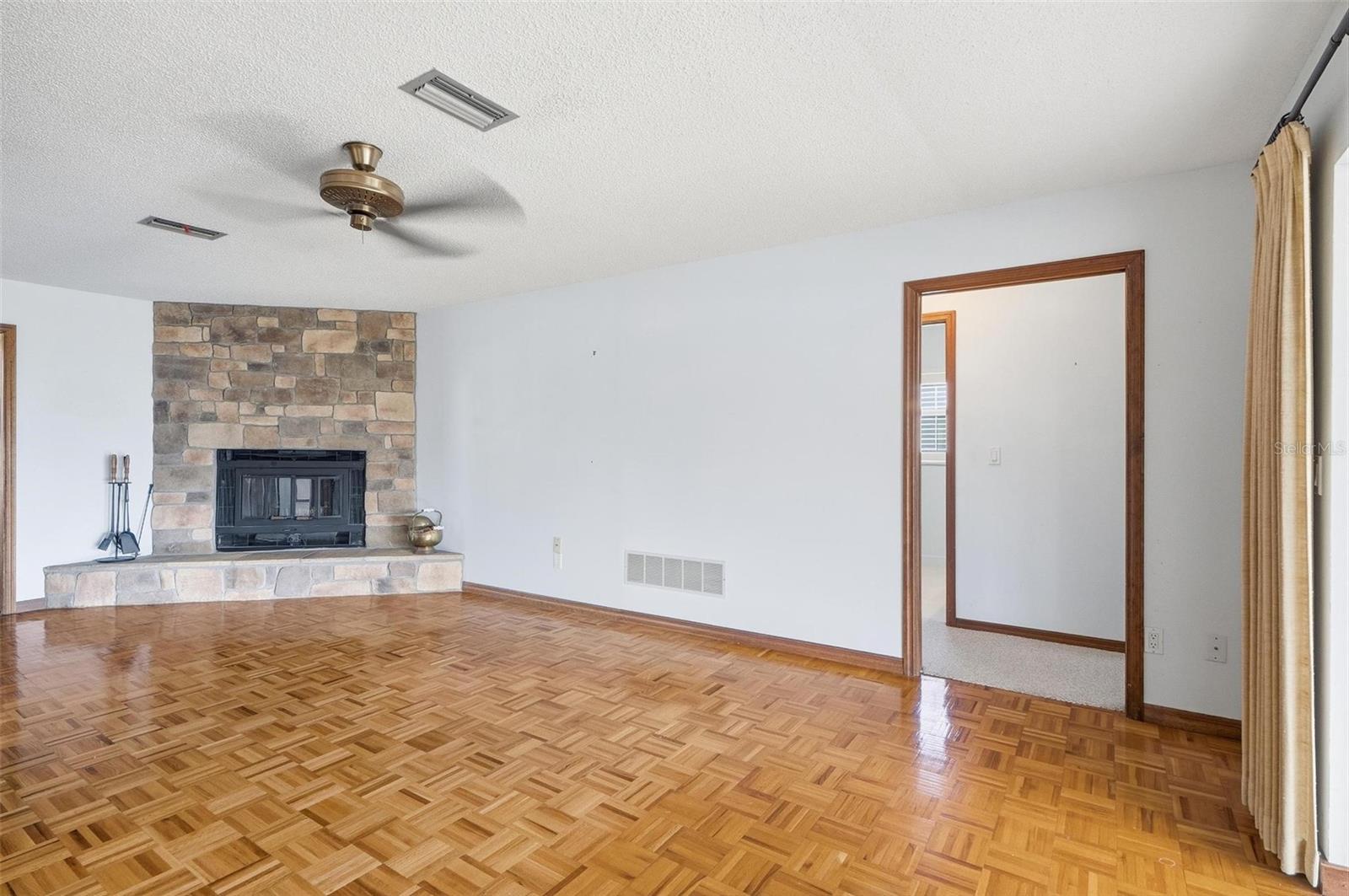 PALM COAST SEC 04 - Residential