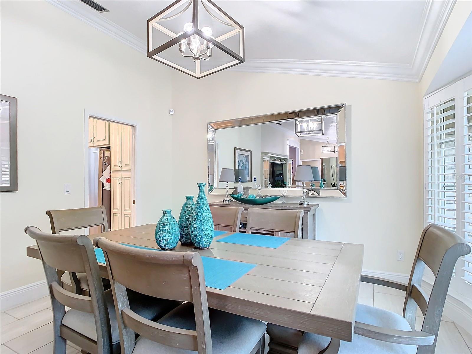 TURNBURY WOODS - Residential