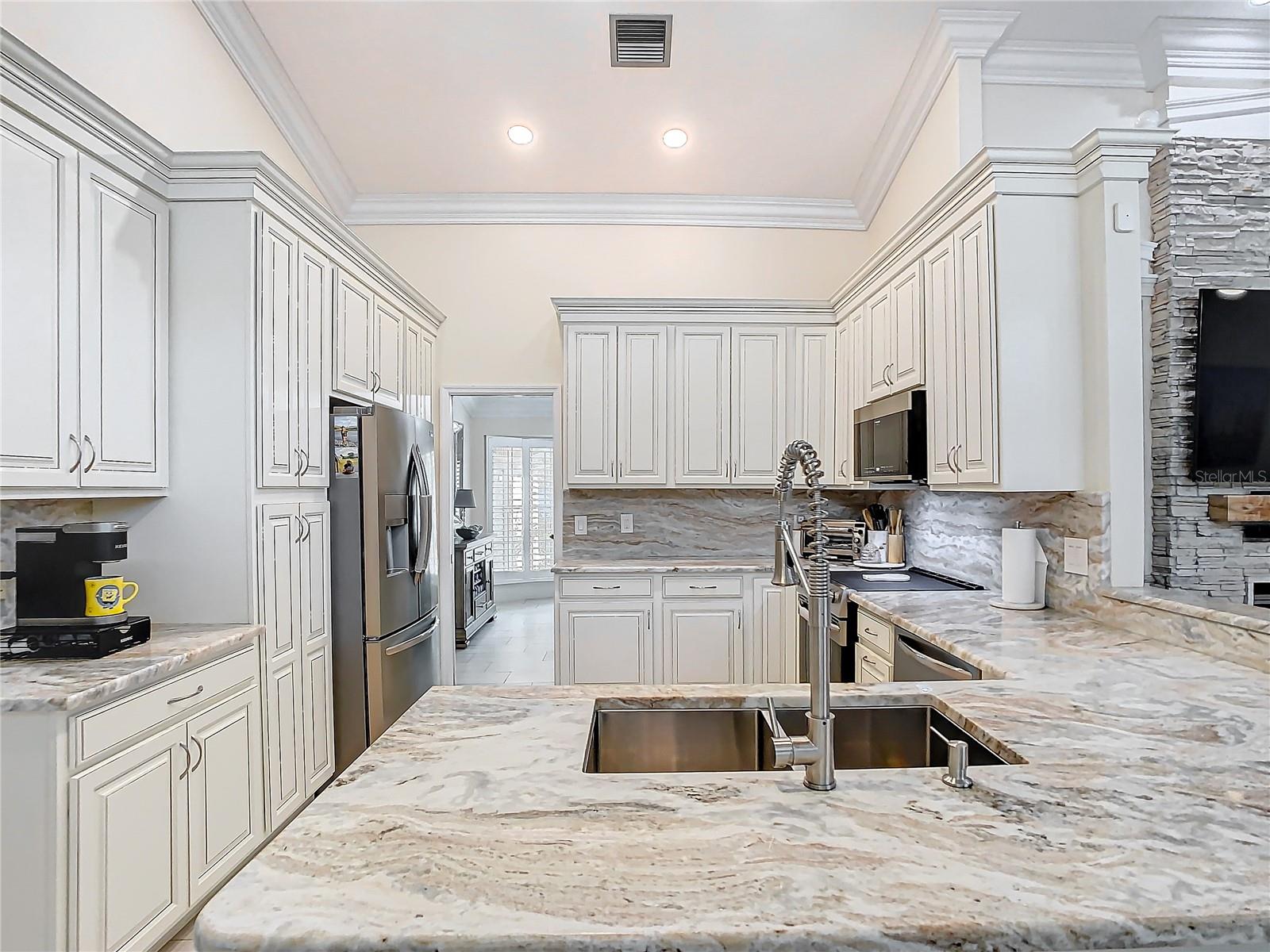 TURNBURY WOODS - Residential