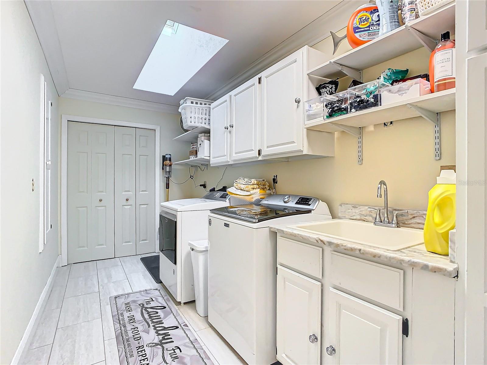 TURNBURY WOODS - Residential