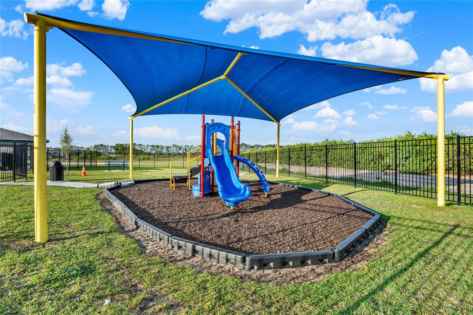 PEACE CRK RESERVE - Residential Lease