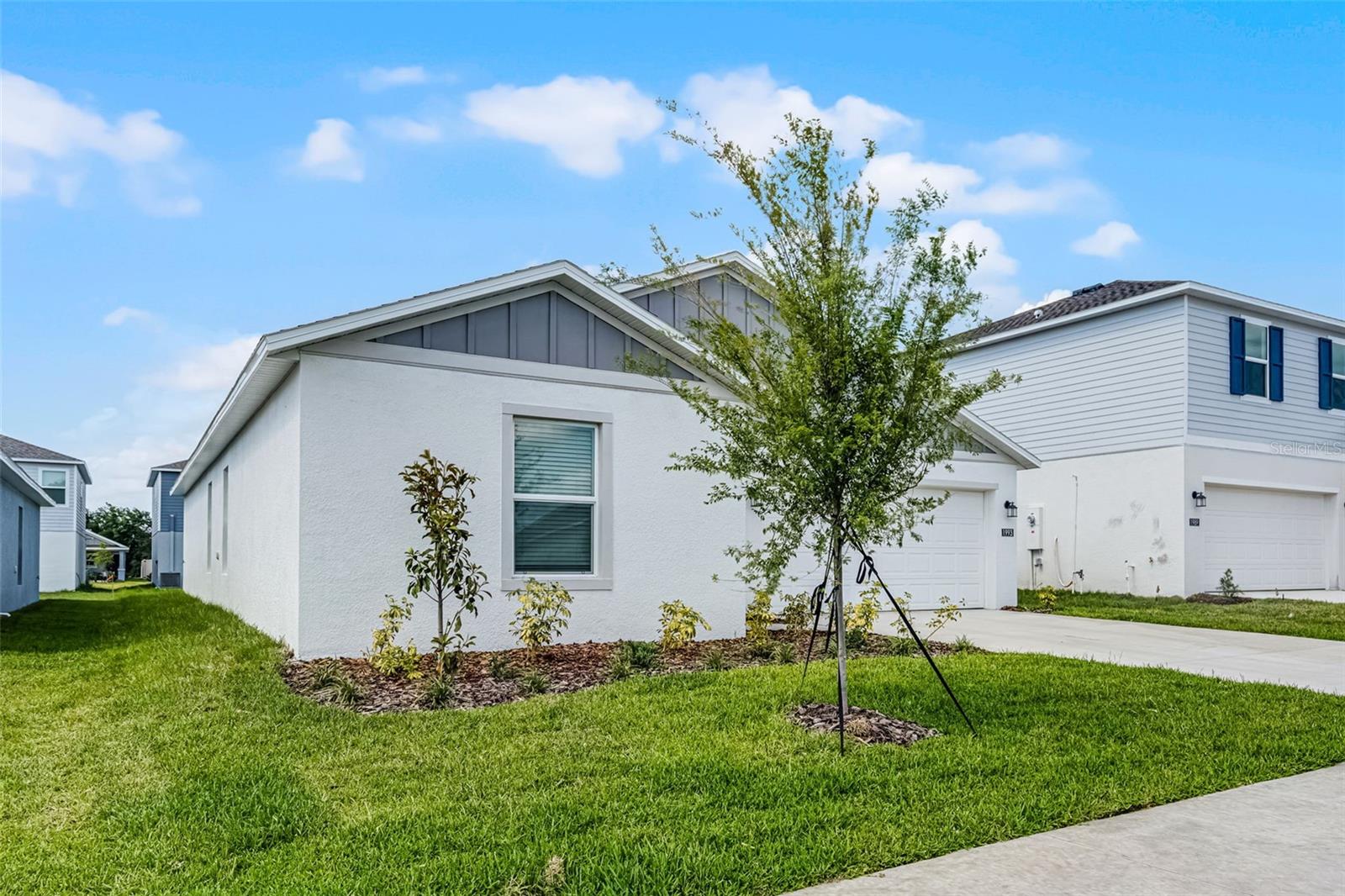 PEACE CRK RESERVE - Residential Lease
