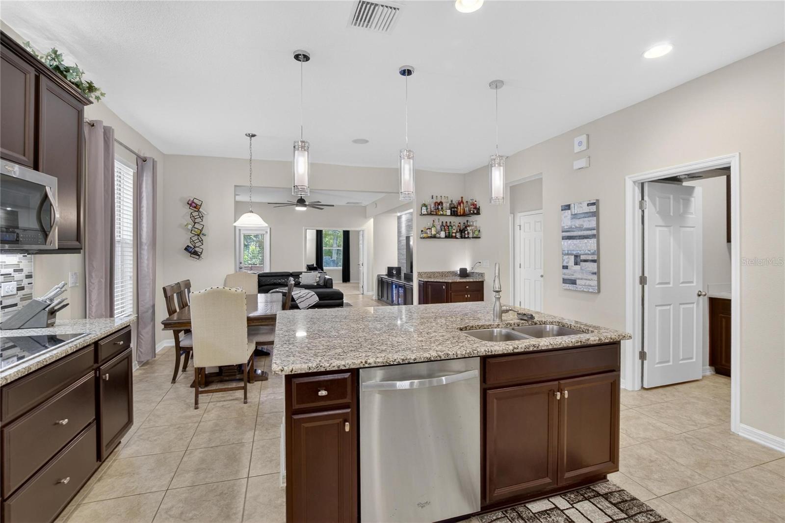 MARIPOSA PH 1 - Residential