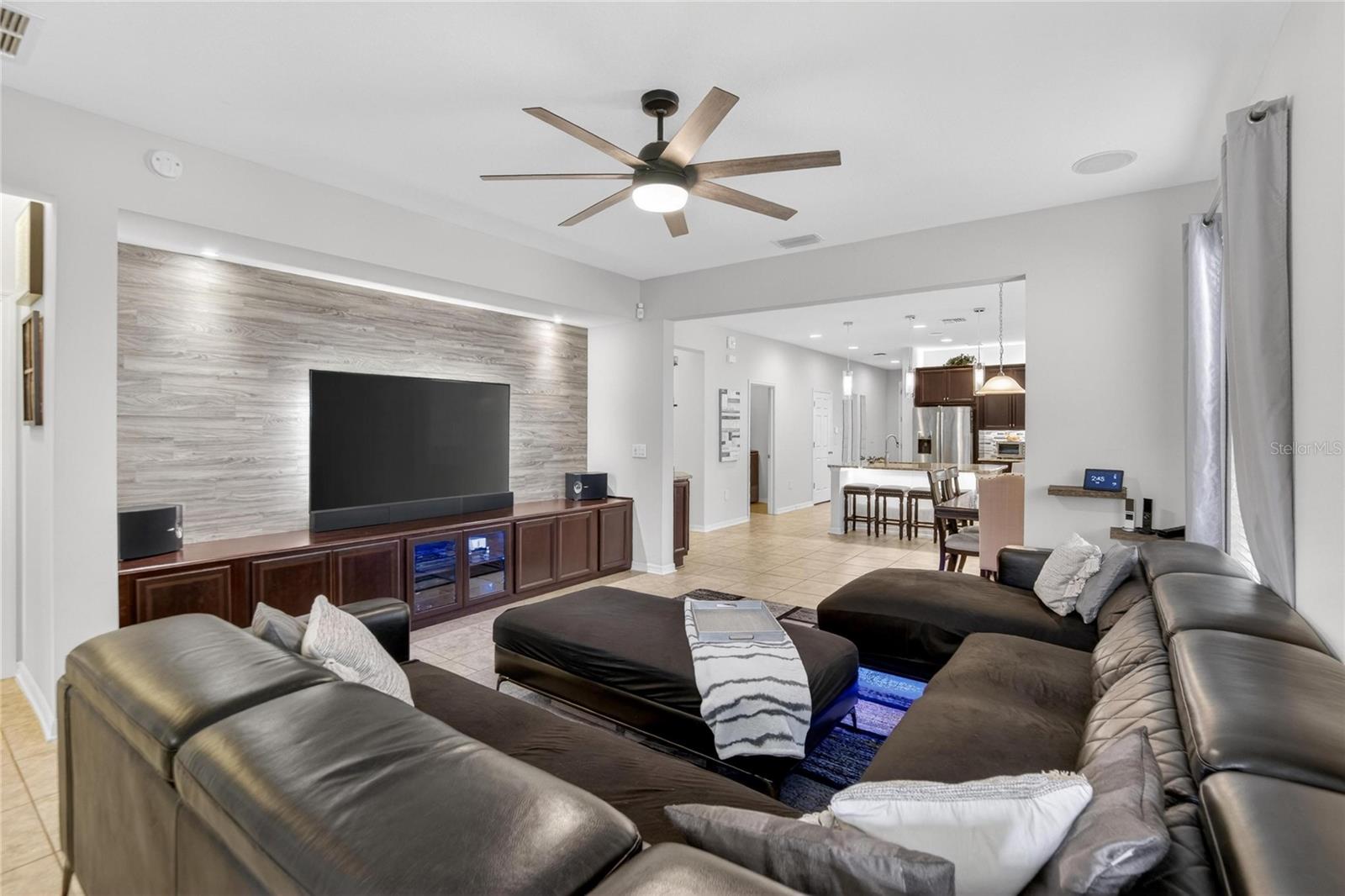 MARIPOSA PH 1 - Residential