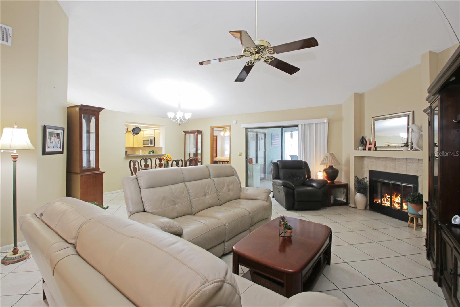HILLS OF LAKE MARY PH 4 - Residential