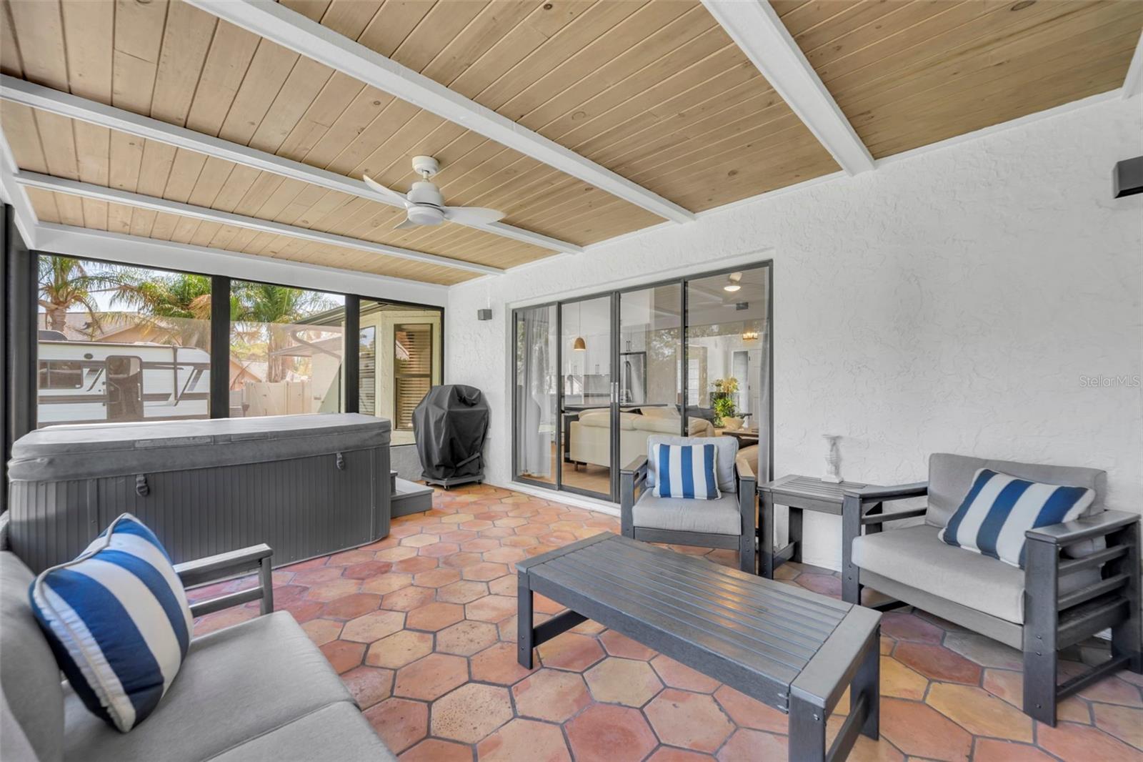 WEKIWA GLEN REP - Residential