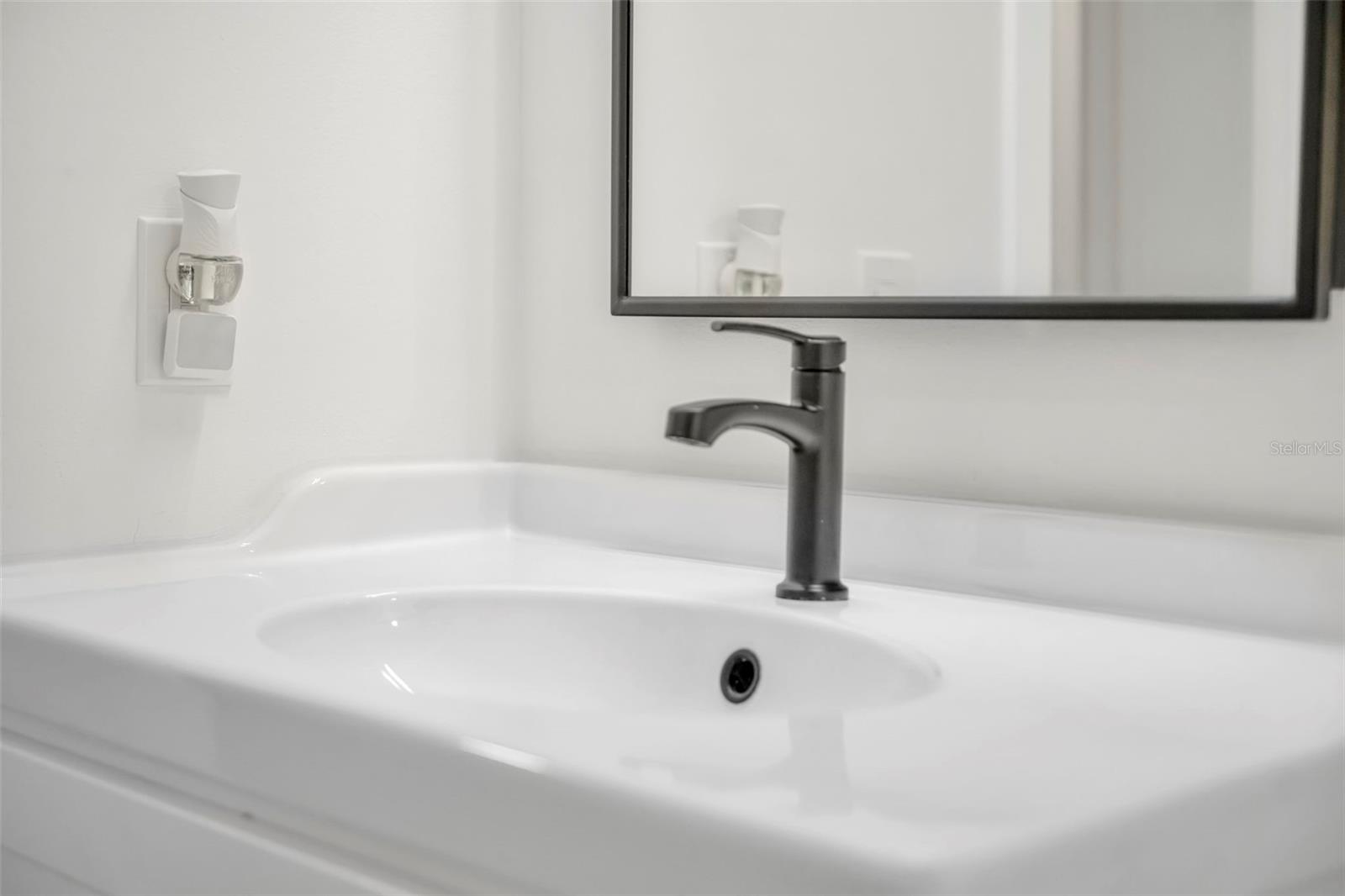 WEKIWA GLEN REP - Residential