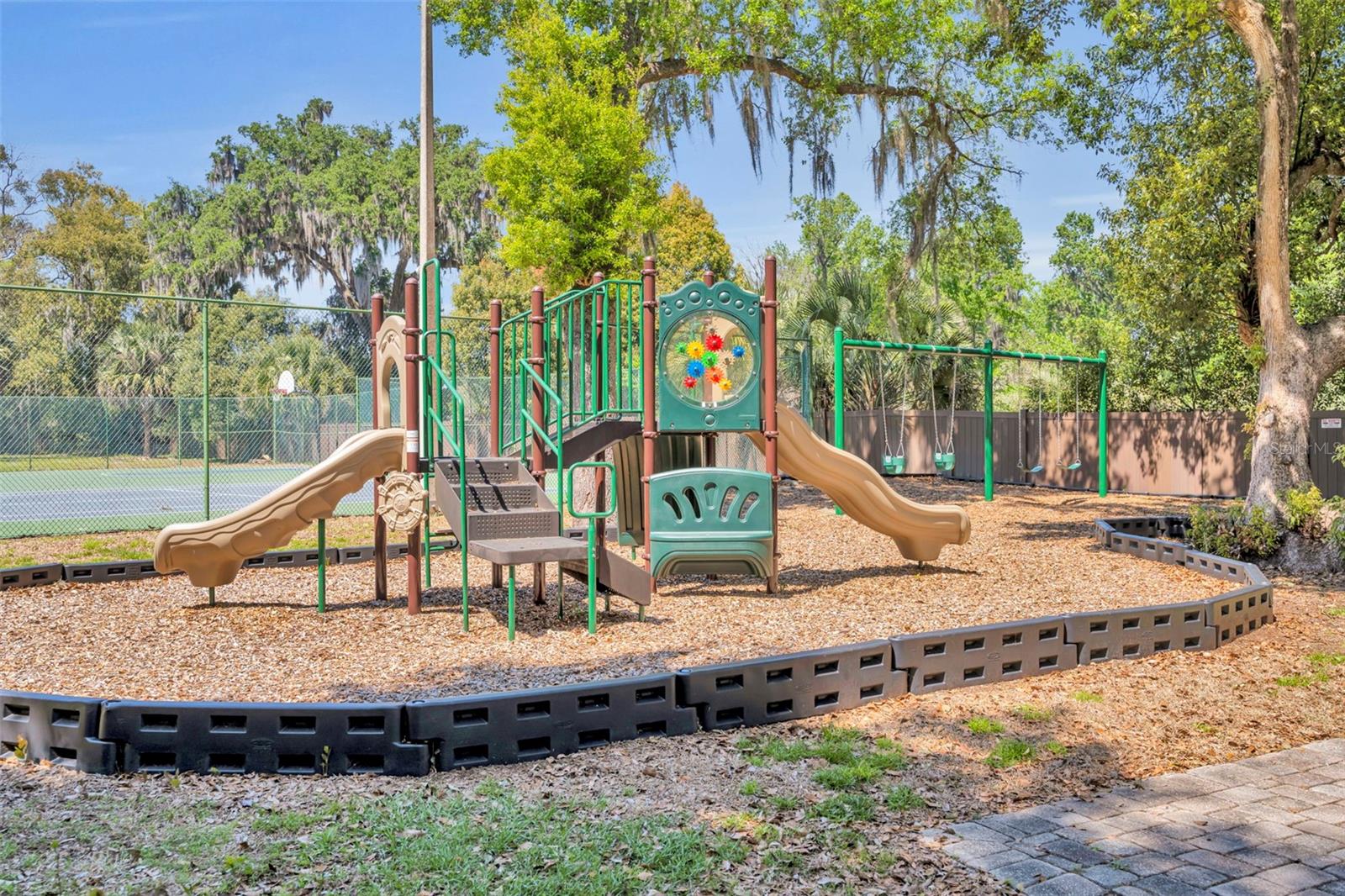 WEKIWA GLEN REP - Residential