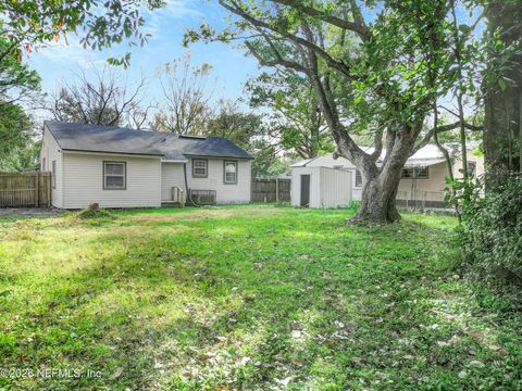 Photo of 2971 W 16th Street, Jacksonville, FL 32254 (MLS # O6408316)