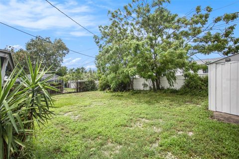 A home in SEMINOLE