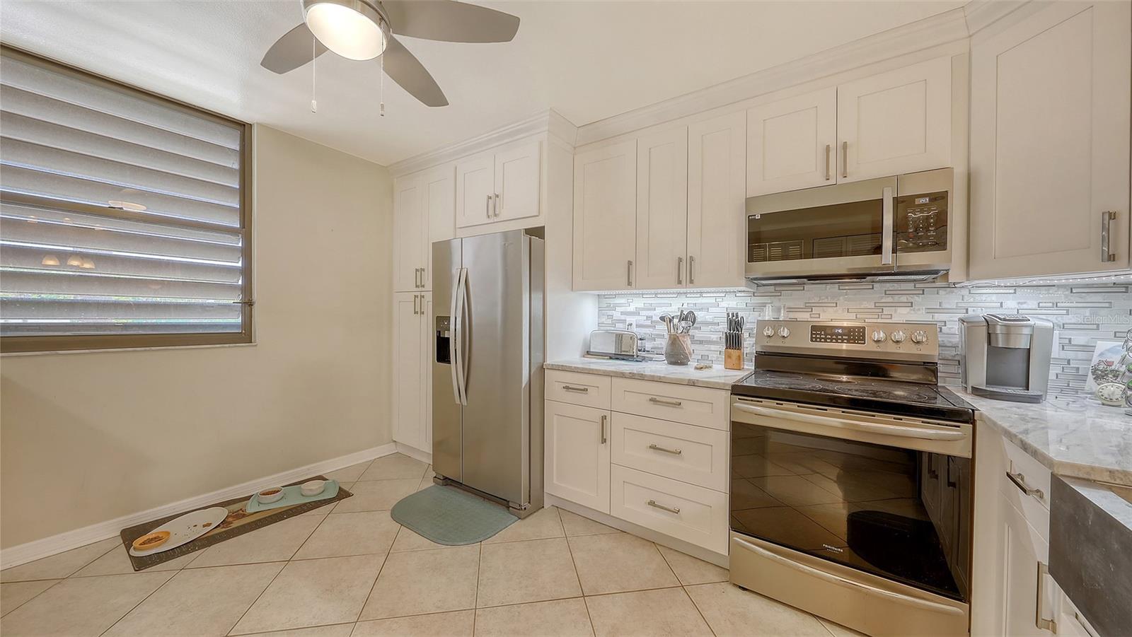 427 PALM TREE DRIVE 427