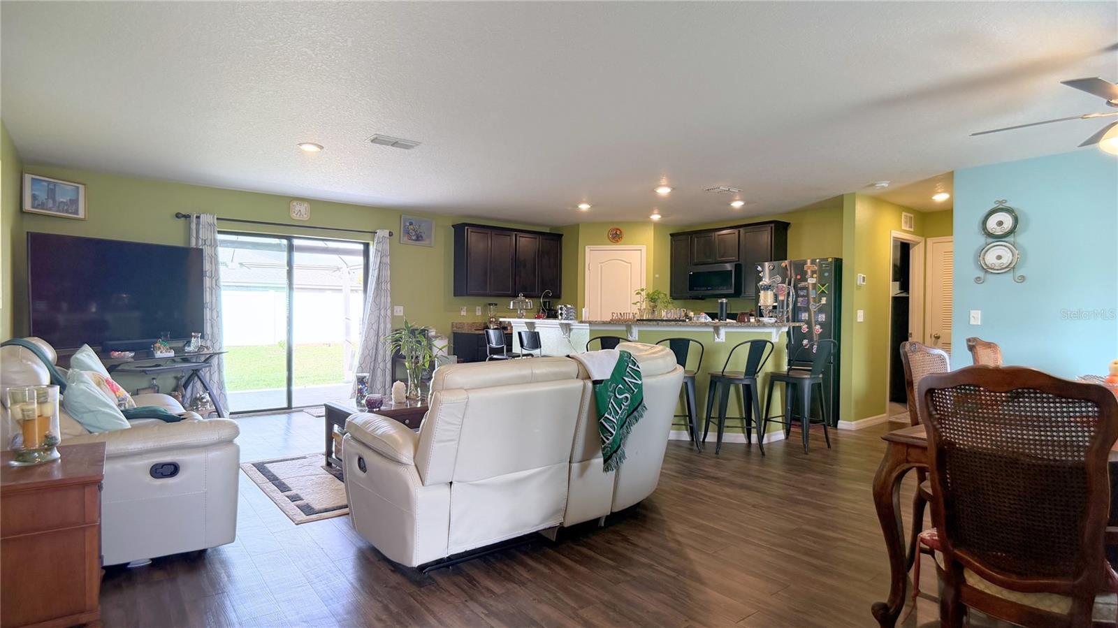 MEADOW RIDGE OF GRAND ISLAND - Residential Lease