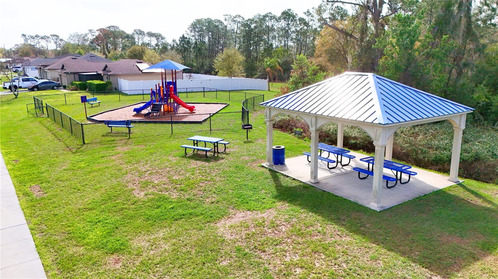 MEADOW RIDGE OF GRAND ISLAND - Residential Lease