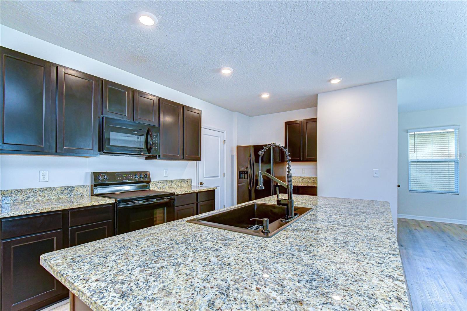 CARLTON LAKES WEST 2 - Residential