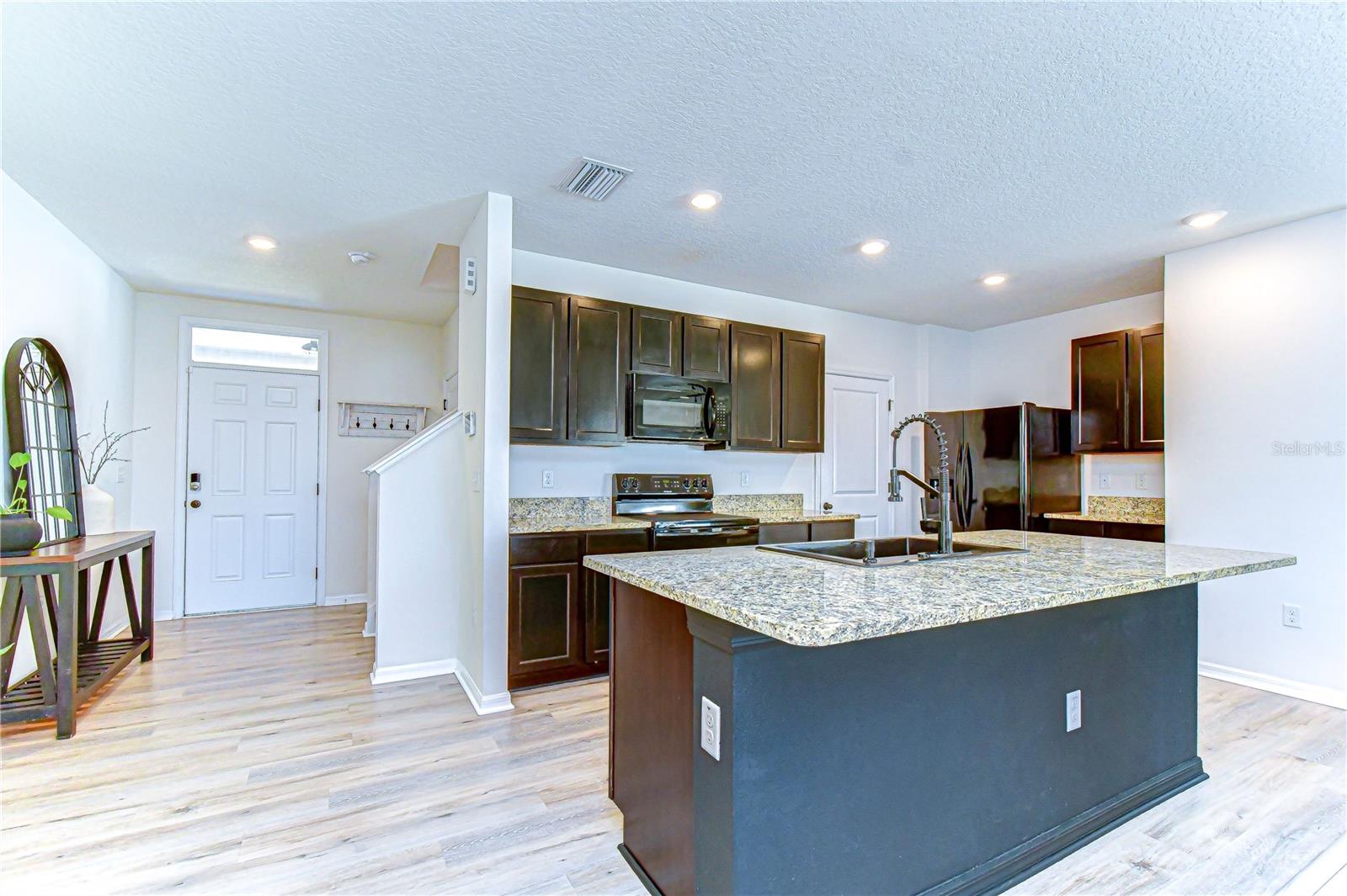 CARLTON LAKES WEST 2 - Residential