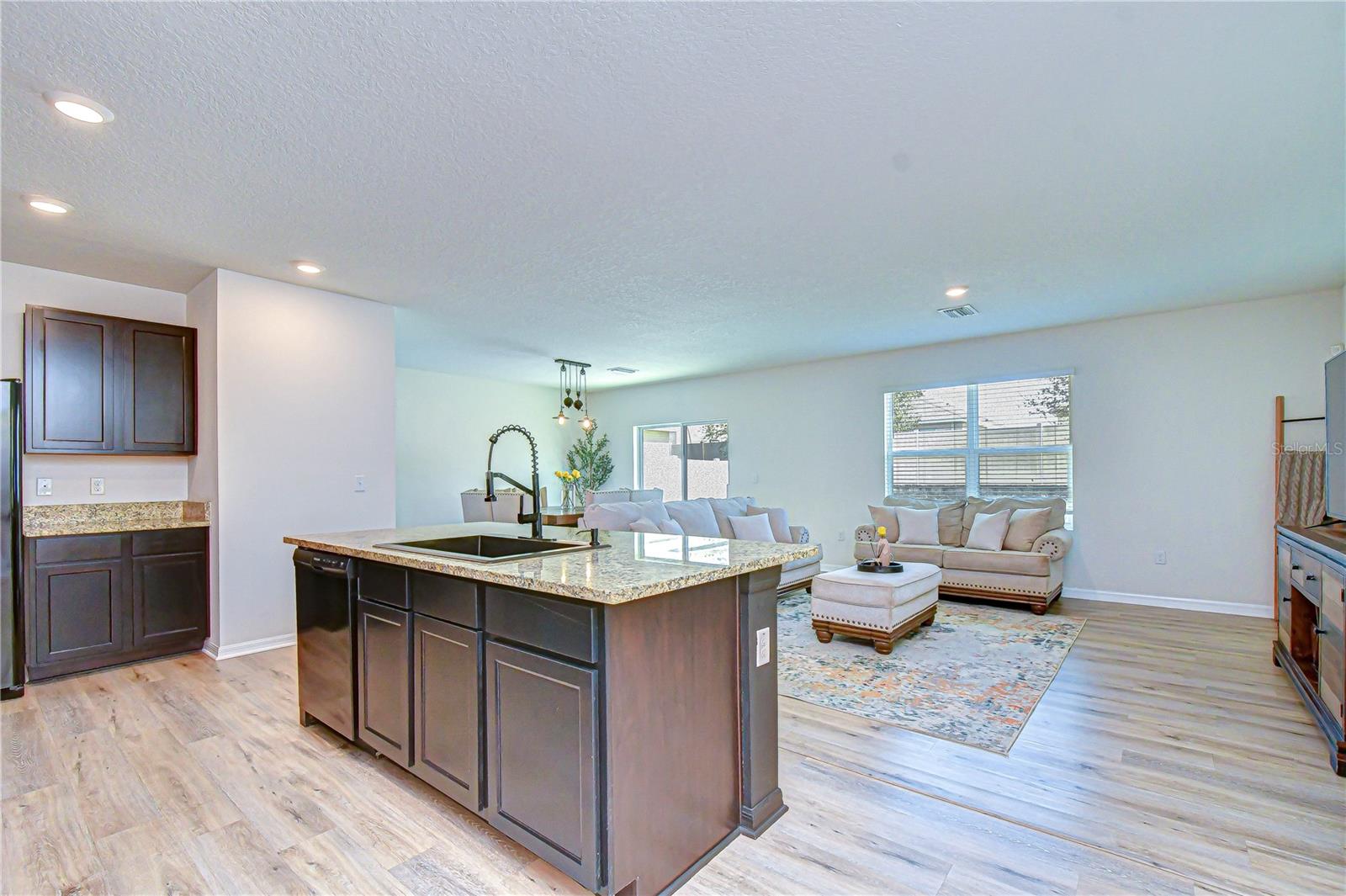 CARLTON LAKES WEST 2 - Residential