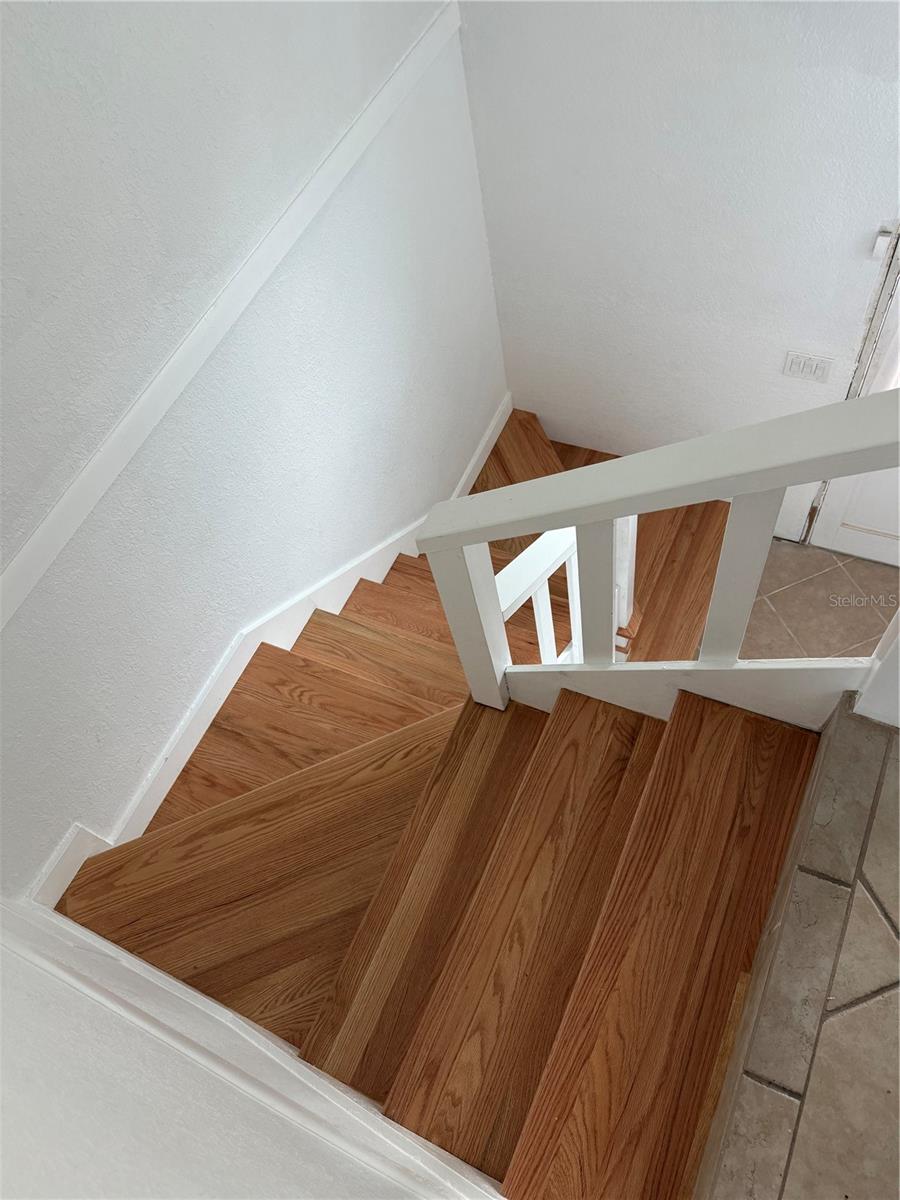 LA HACIENDA CONDO - Residential