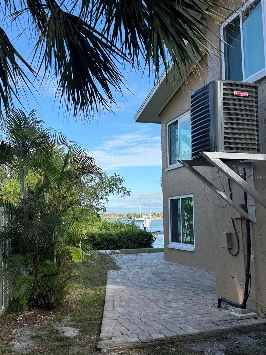 LA HACIENDA CONDO - Residential