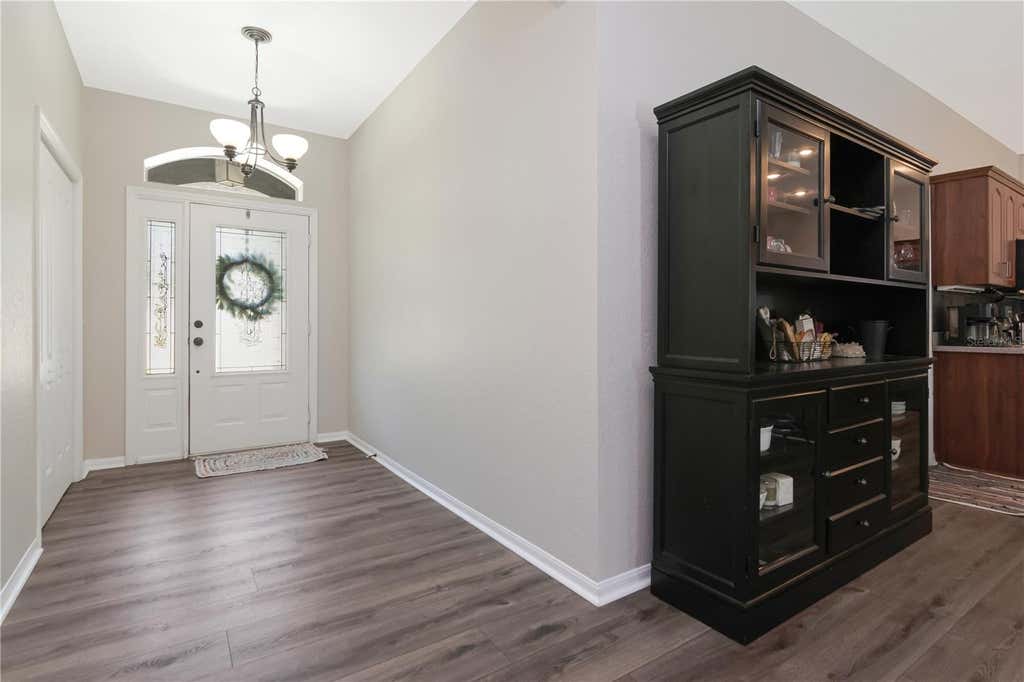 Photo of 219 Willow Bend Parkway, Lutz, FL 33549 (MLS # TB8519553)