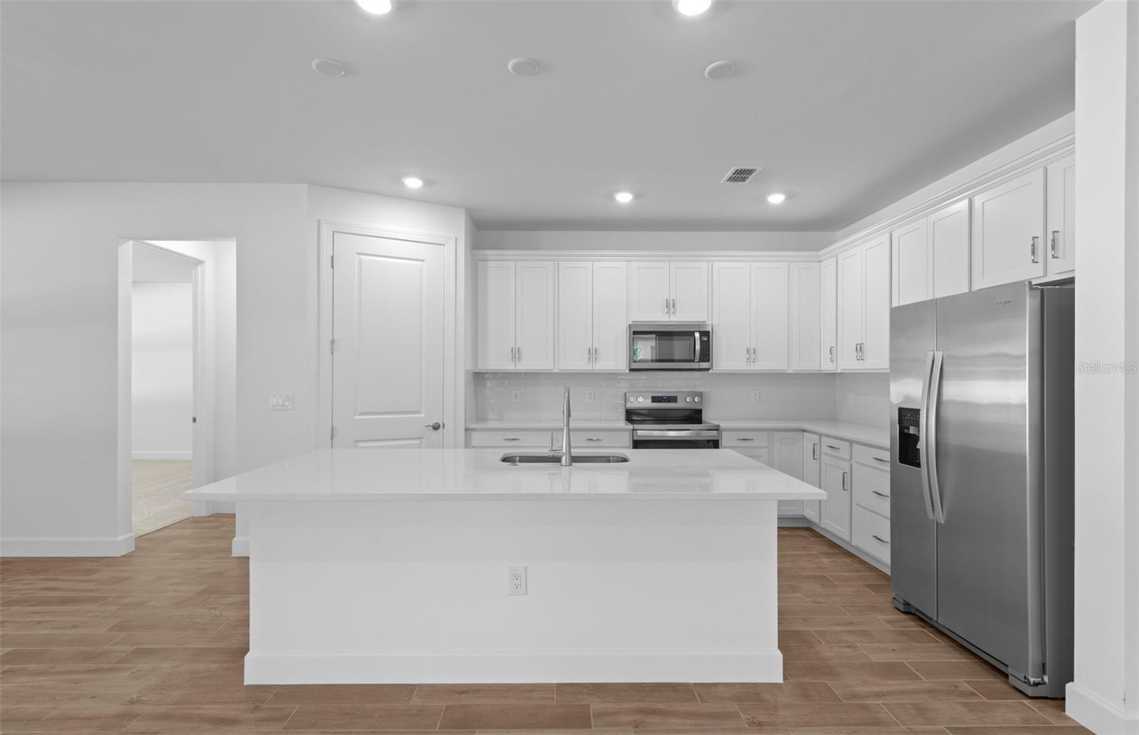 LEGACY GROVES PHASE 1 - Residential