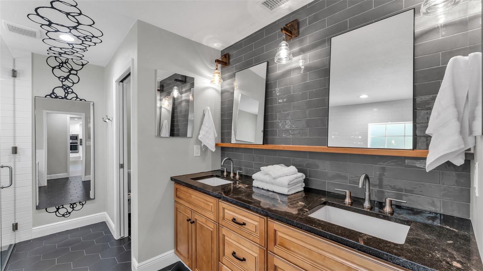 GLENMORE SUB - Residential