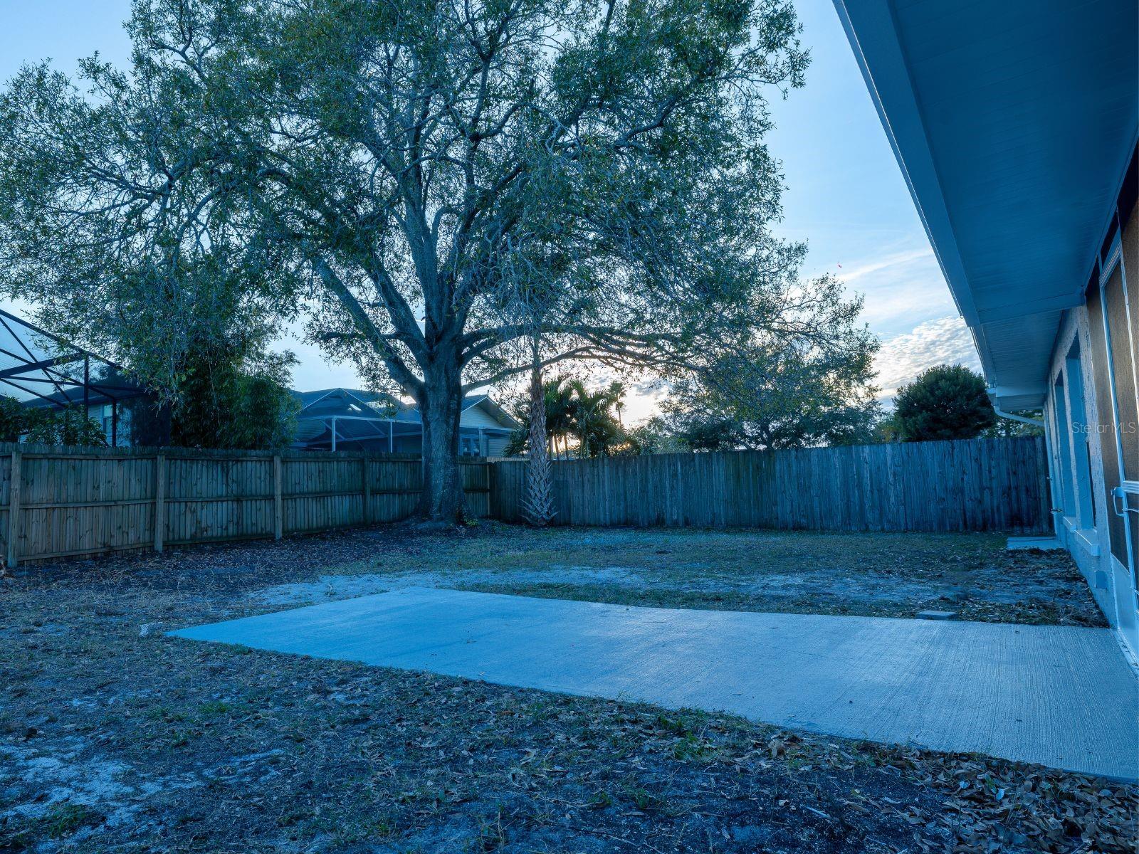 HARBOR PALMS-UNIT SIX - Residential Lease