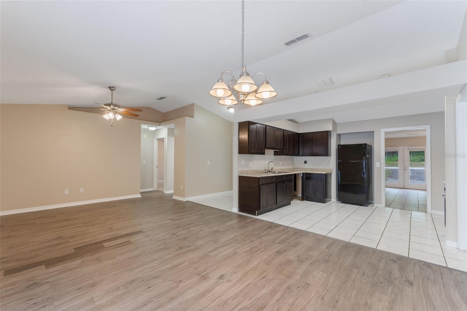 WEST HIGHLANDS - Residential