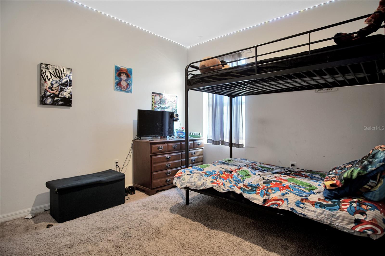 SQUIRES GROVE - Residential Lease