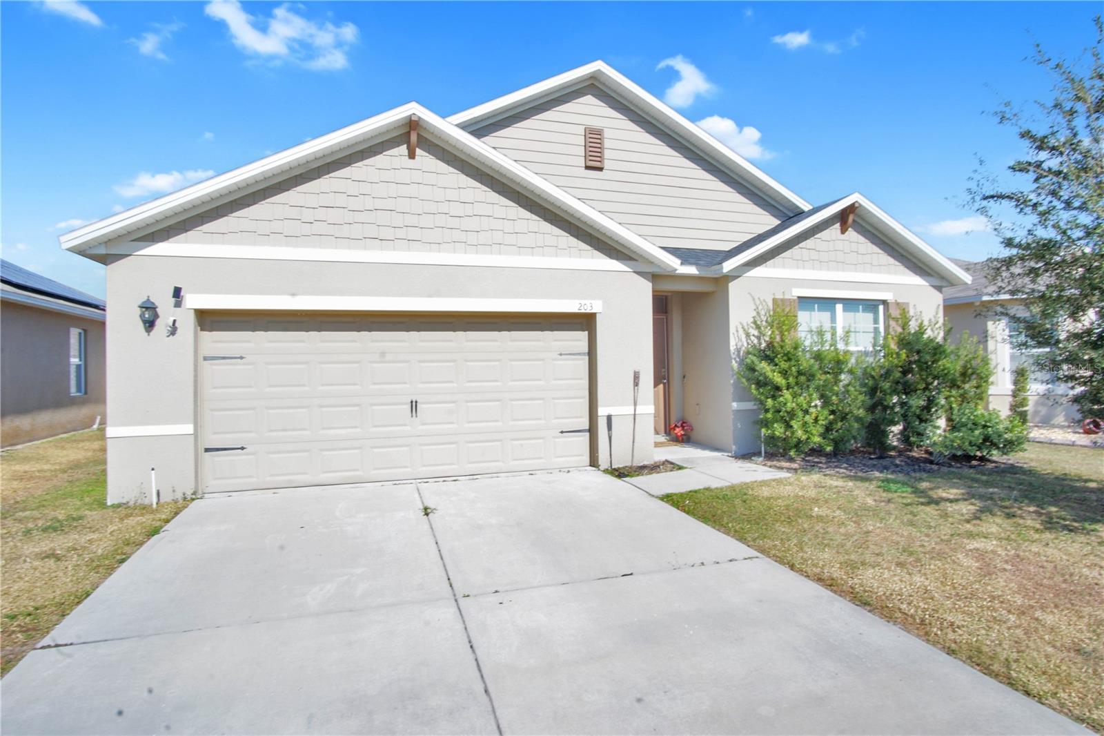 SQUIRES GROVE - Residential Lease