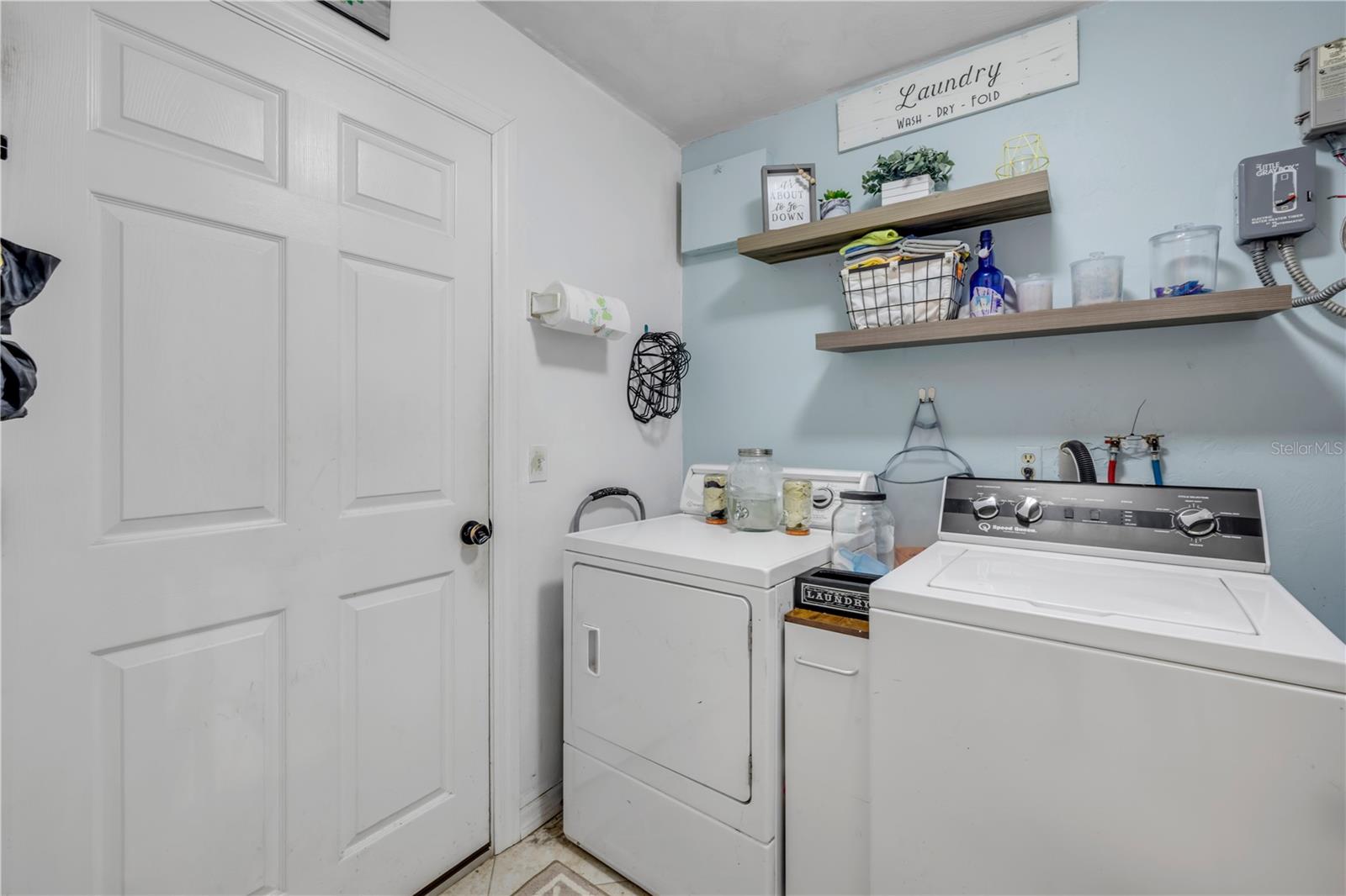 FLORIDA SHORES 01 - Residential