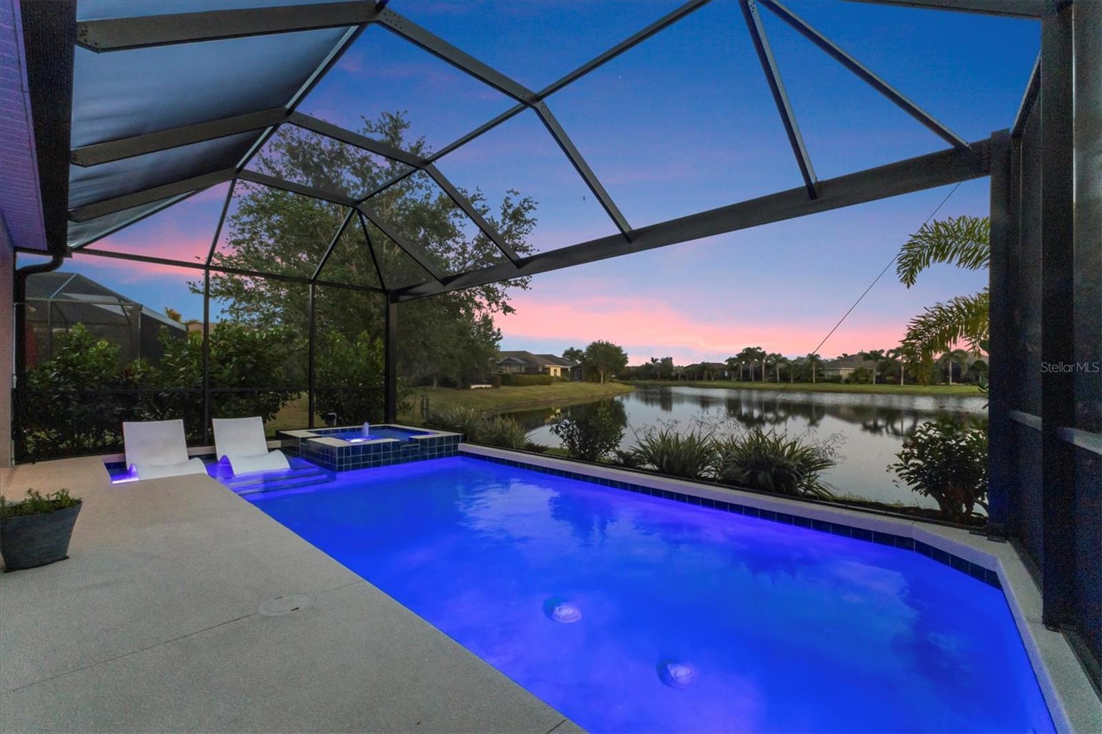 12237 LONGVIEW LAKE CIRCLE