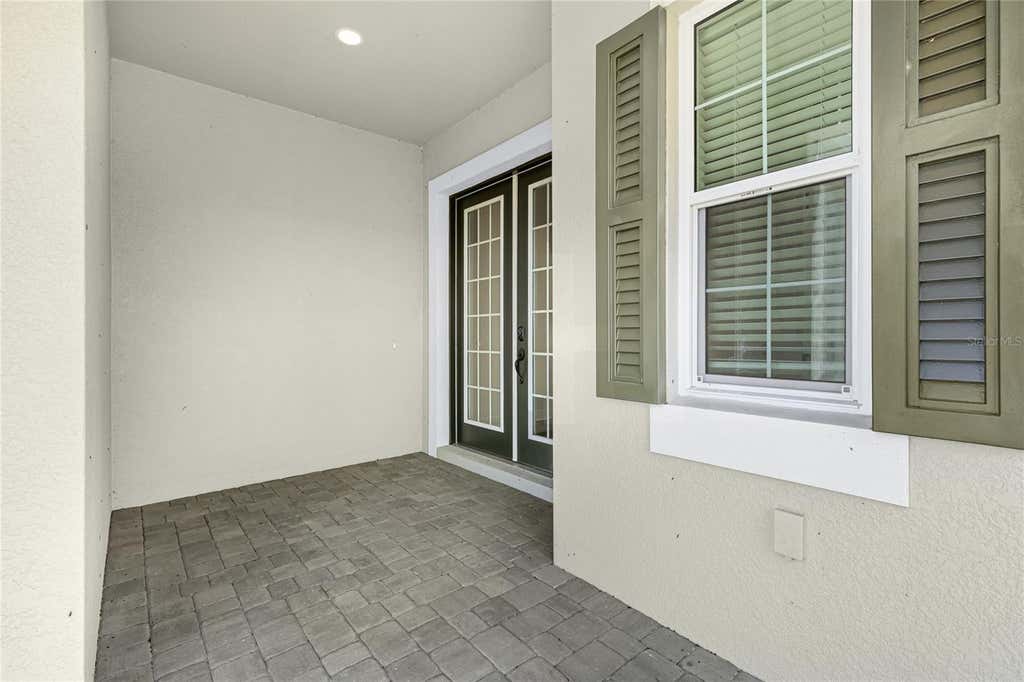 Photo of 2003 Bamboo Palm Cove, Bradenton, FL 34212 (MLS # A4696380)